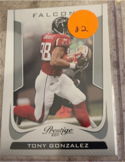 2011 Panini Prestige #82 Tony Gonzalez — front