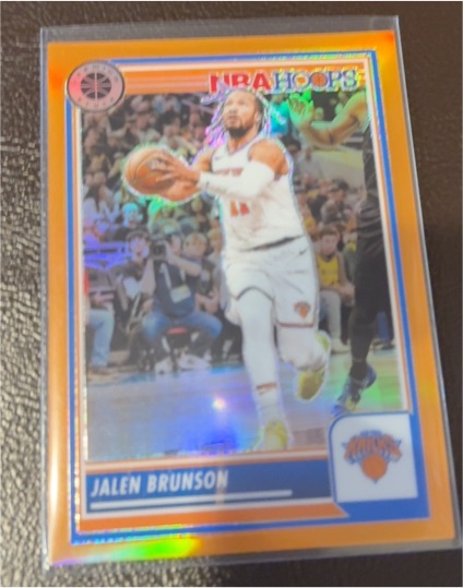 2023-24 Panini NBA Hoops Haunted Hoops Orange #242 Jalen Brunson — front