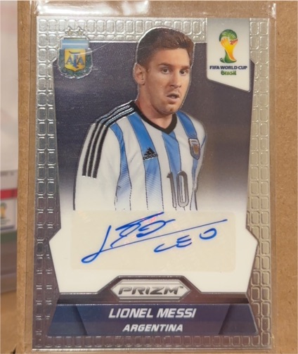 2014 Panini Prizm World Cup #12 Lionel Messi — front