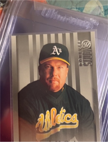 1997 Donruss Studio #13 Mark McGwire — front