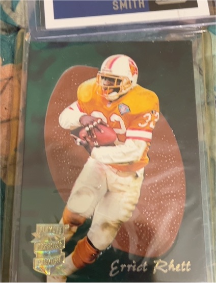 1995 Fleer #40 Errict Rhett — front