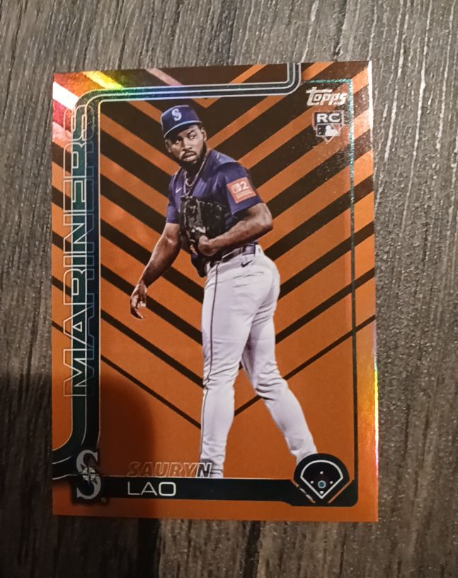 2025 Topps Update #US265 Sauryn Lao — front