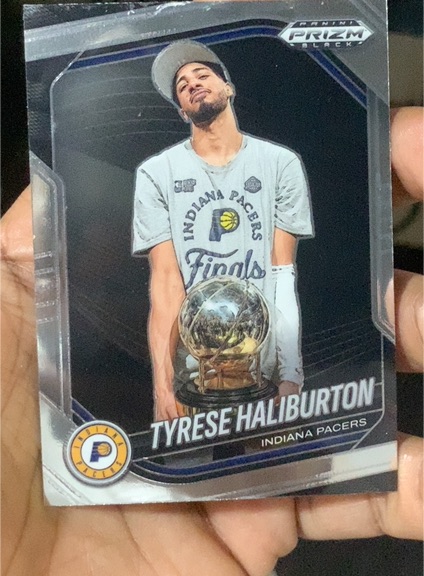 2024-25 Panini Prizm Black #171 Tyrese Haliburton — front
