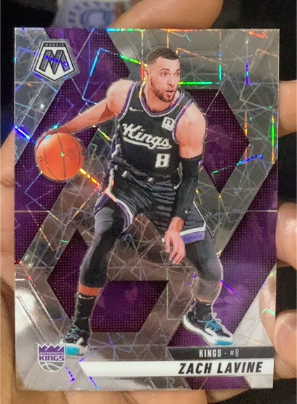 2024-25 Panini Mosaic #44 Zach LaVine — front