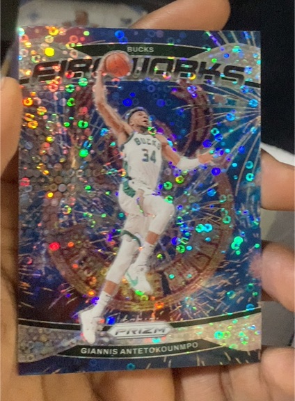 2024-25 Panini Prizm #4 Giannis Antetokounmpo Fireworks — front