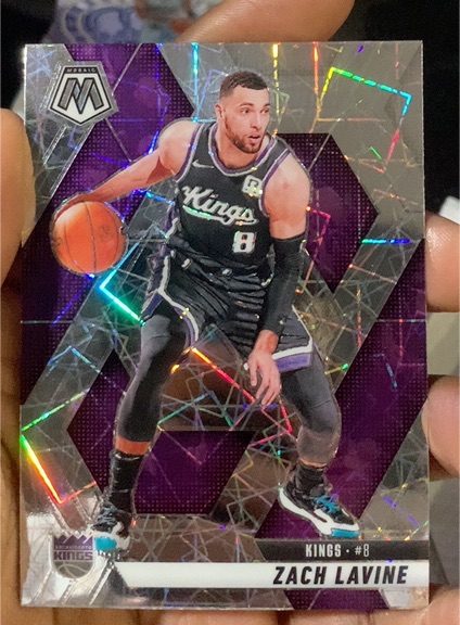 2024-25 Panini Mosaic #44 Zach LaVine — front