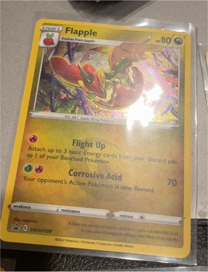 2022 Pokémon TCG Sword & Shield Black Star Promo #SWSH189 Flapple — front