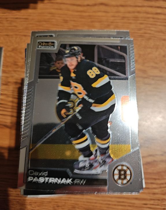 2020-21 O-Pee-Chee Platinum #7 David Pastrnak — front