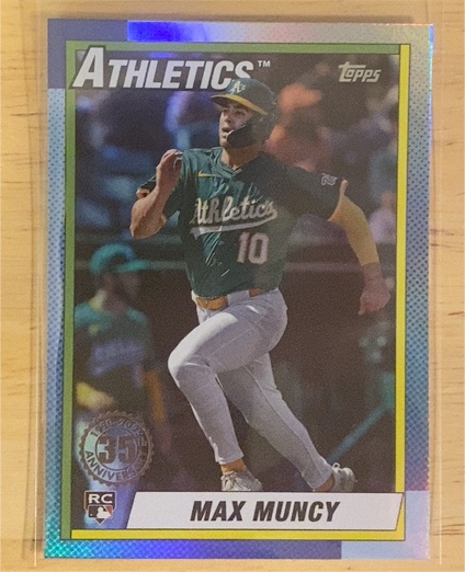 2025 Topps Update 1990 35th Anniversary #U90-49 Max Muncy — front