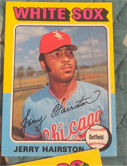 1975 Topps #327 Jerry Hairston — front