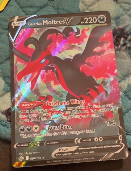 2021 Pokémon TCG Chilling Reign #097 Galarian Moltres V — front