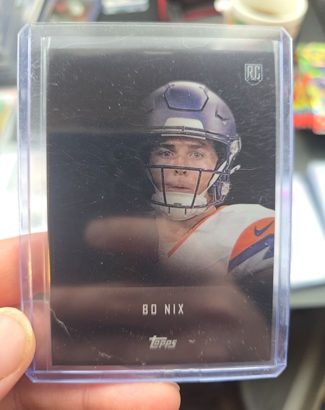 2024 Topps Midnight Twilight #T-2 Bo Nix Rookie — front