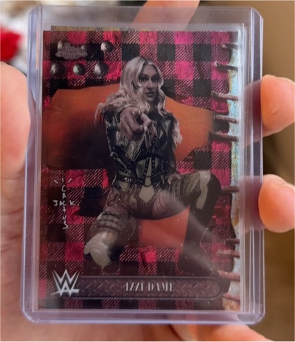 2025 Topps Chrome WWE x Cactus Jack #82 Izzi Dame — front