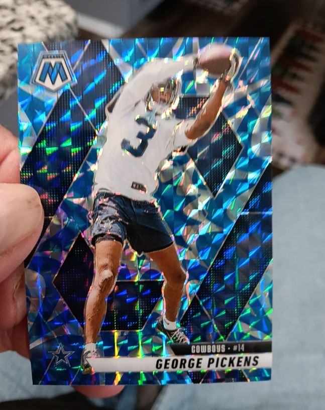 2023 Panini Mosaic #14 George Pickens — front