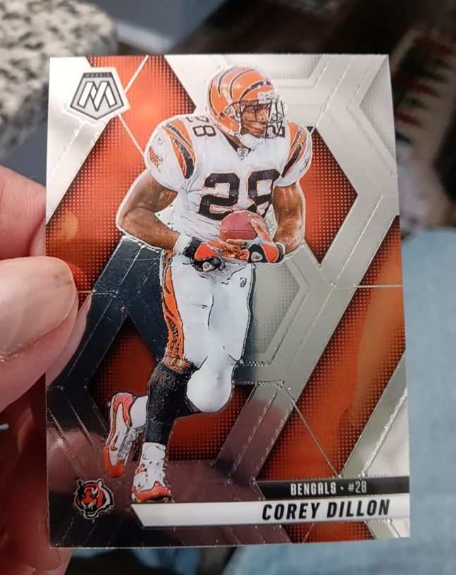 2025 Panini Mosaic #28 Corey Dillon — front
