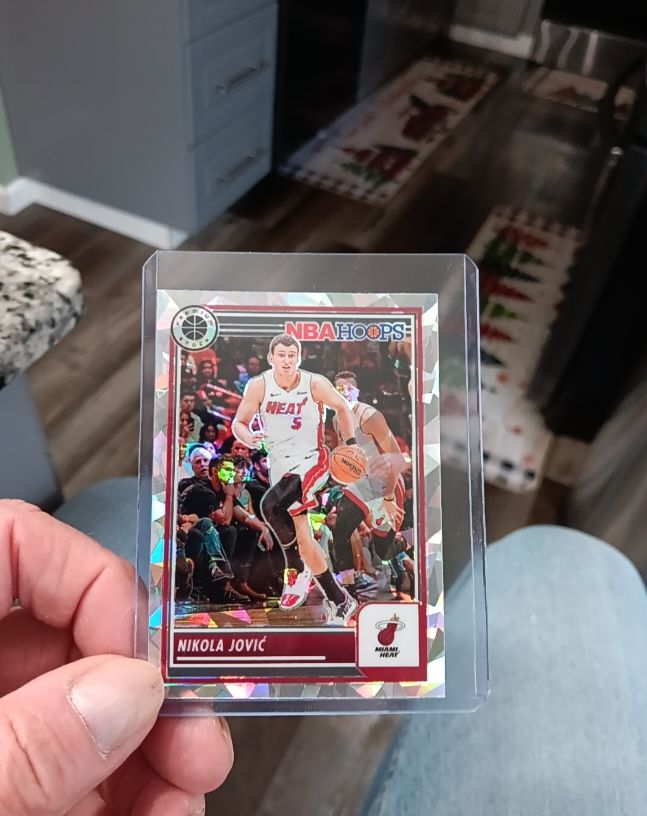 2023-24 Panini NBA Hoops Premium Stock #267 Nikola Jović — front