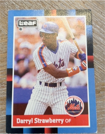 1988 Leaf #220 Darryl Strawberry — front