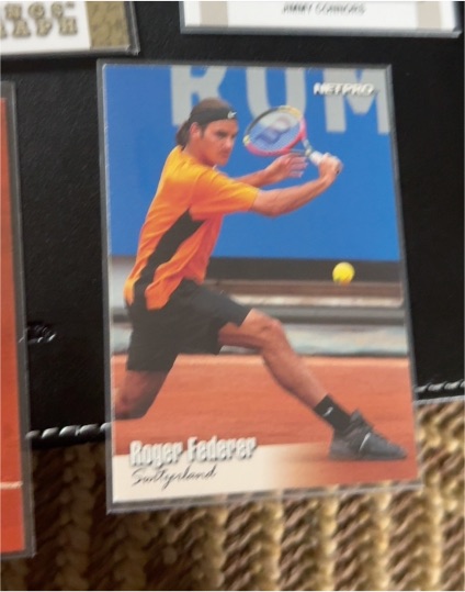 2003 NetPro #90 Roger Federer Rookie Card — front