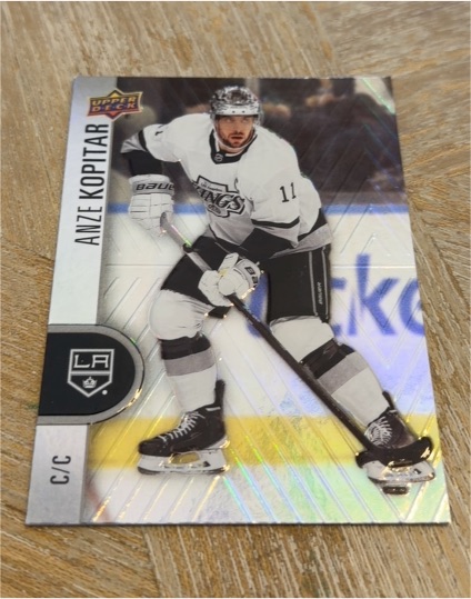 2022-23 Upper Deck Tim Hortons #117 Anze Kopitar — front