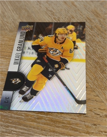 2022-23 Upper Deck Tim Hortons #62 Mikael Granlund — front