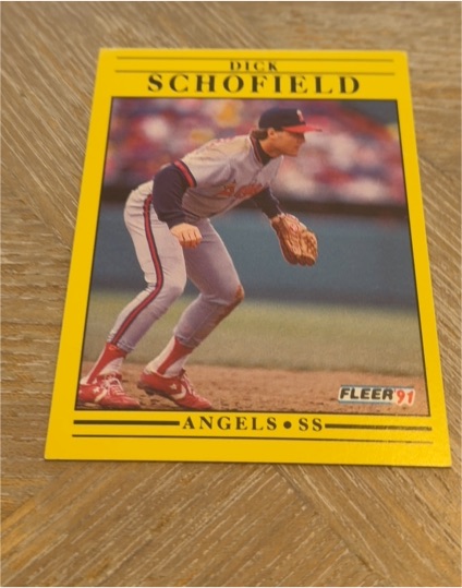 1991 Fleer #325 Dick Schofield — front