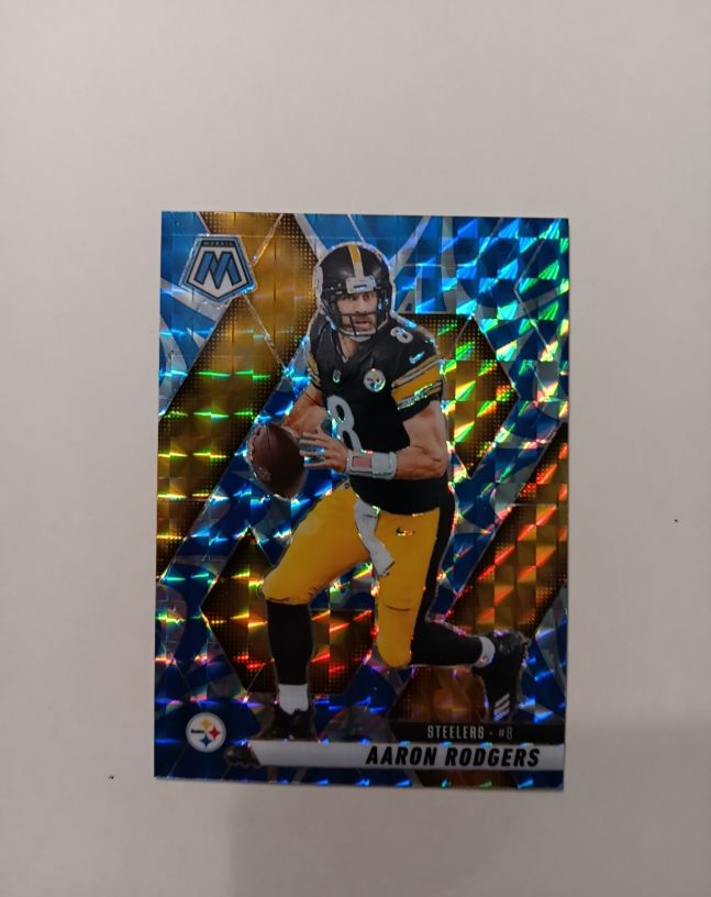 2025 Panini Mosaic #8 Aaron Rodgers — front