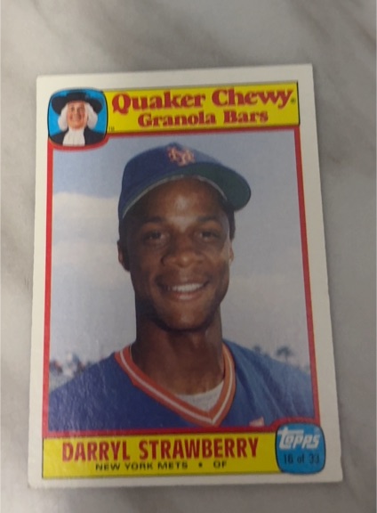 1986 Topps Quaker Chewy Granola Bars #16 Darryl Strawberry — front