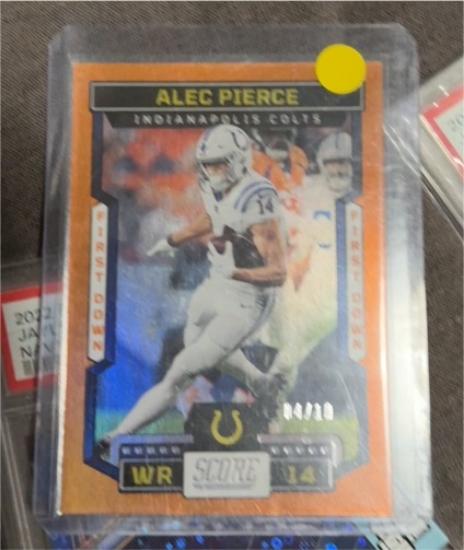 2023 Panini Score Gold #11 Alec Pierce — front