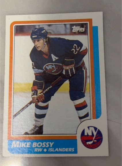 1986-87 Topps #90 Mike Bossy — front