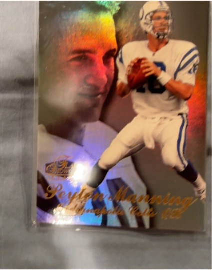 1998 Fleer Flair Showcase Row 3 #3 Peyton Manning Rookie RC — front