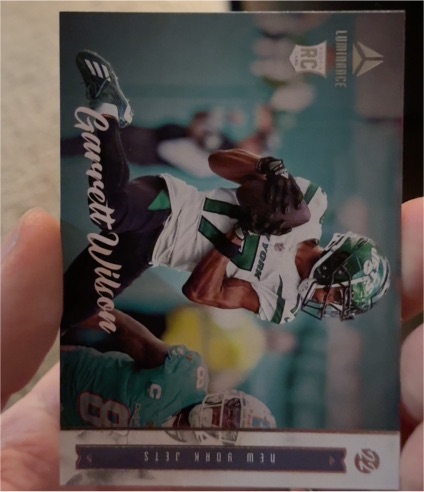 2022 Panini Chronicles #217 Garrett Wilson Luminance Update Rookies — front