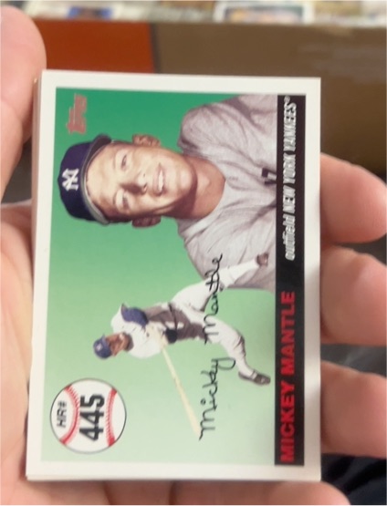1957 Topps #445 Mickey Mantle — front