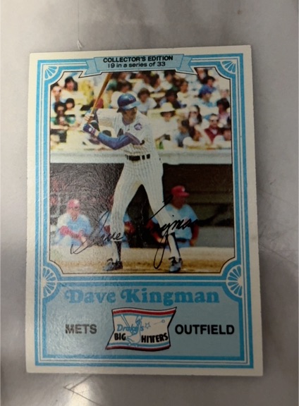 1981 Topps Drake's Big Hitters #19 Dave Kingman — front