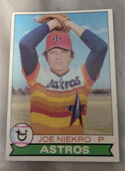 1979 Topps #68 Joe Niekro — front