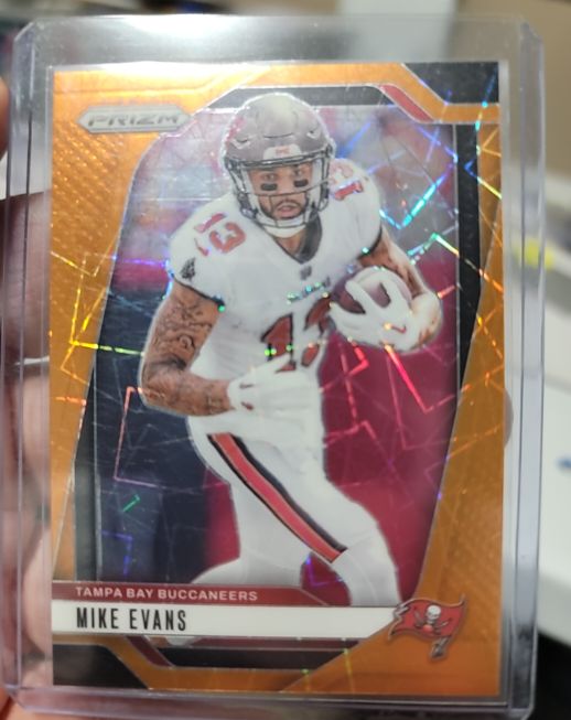 2024 Panini Prizm #270 Mike Evans — front
