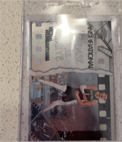 2025-26 Topps Chrome #IP-6 Victor Wembanyama Inspirational — front