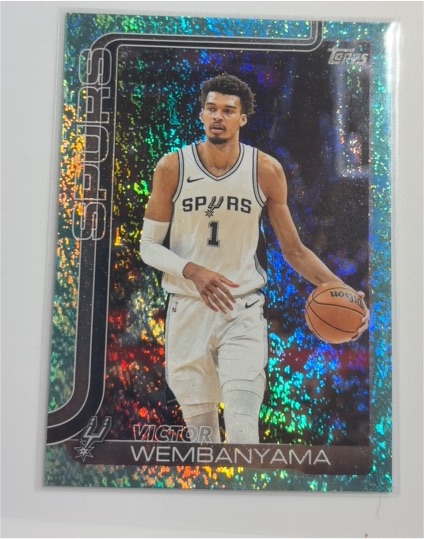 2025-26 Topps #195 Victor Wembanyama — front