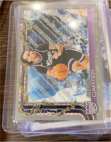 2025-26 Topps Holiday #H132 Devin Carter — front