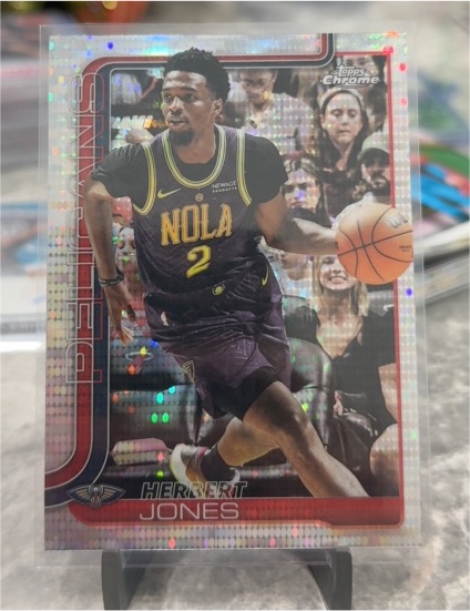 2025-26 Topps Chrome #120 Herbert Jones — front