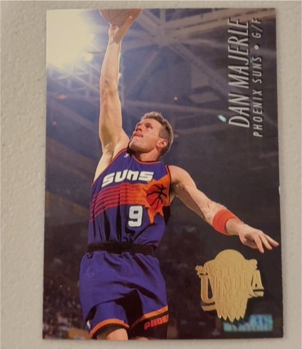 1994-95 Fleer Ultra #151 Dan Majerle — front