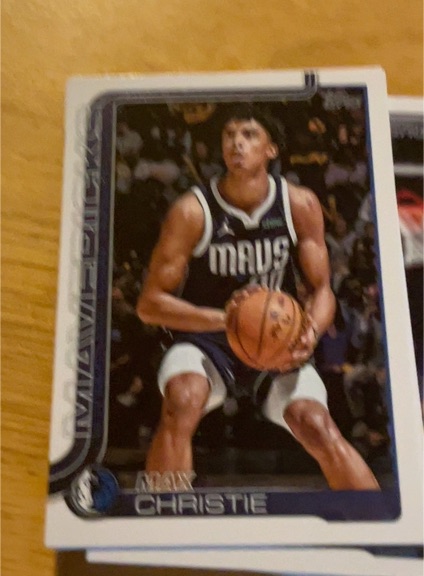2025-26 Topps #174 Max Christie — front