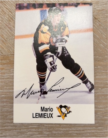 1988-89 Esso All-Stars #V75269 Mario Lemieux — front