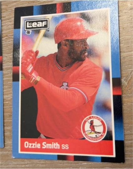 1988 Leaf #115 Ozzie Smith — front