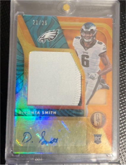 2021 Panini Gold Standard #21 DeVonta Smith — front