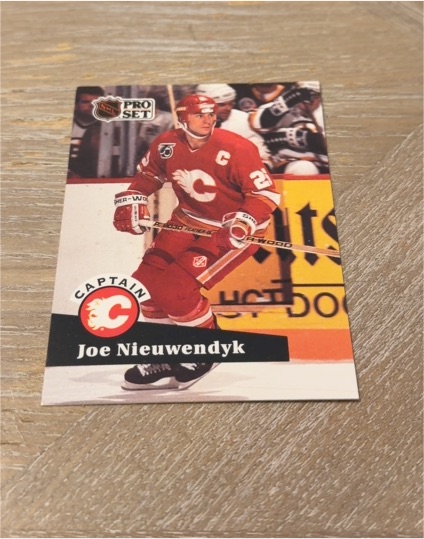 1991-92 Pro Set #29 Joe Nieuwendyk — front