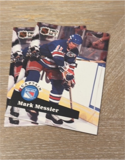 1991 Pro Set #579 Mark Messier — front