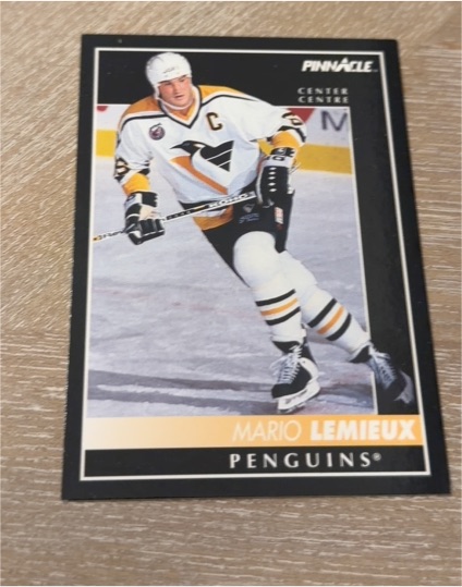 1992-93 Pinnacle #300 Mario Lemieux — front