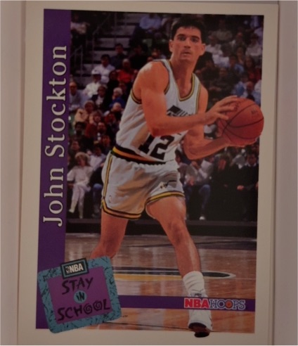 1992-93 Hoops #486 John Stockton — front