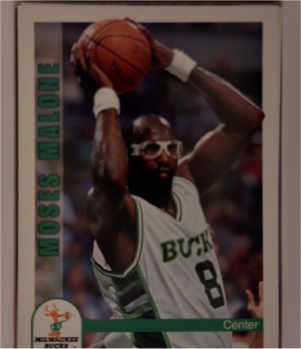 1992-93 Hoops #130 Moses Malone — front