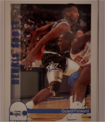 1992-93 Hoops #164 Dennis Scott — front